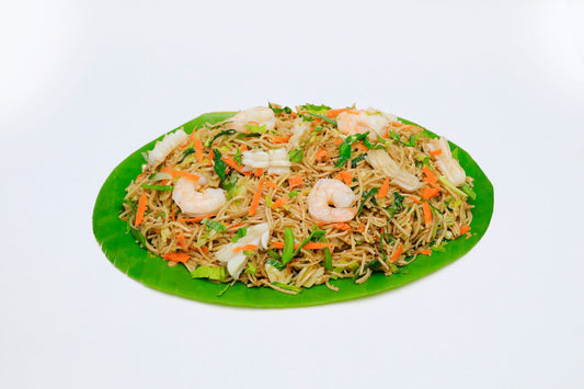 Seafood Noodles in Banana Leaf